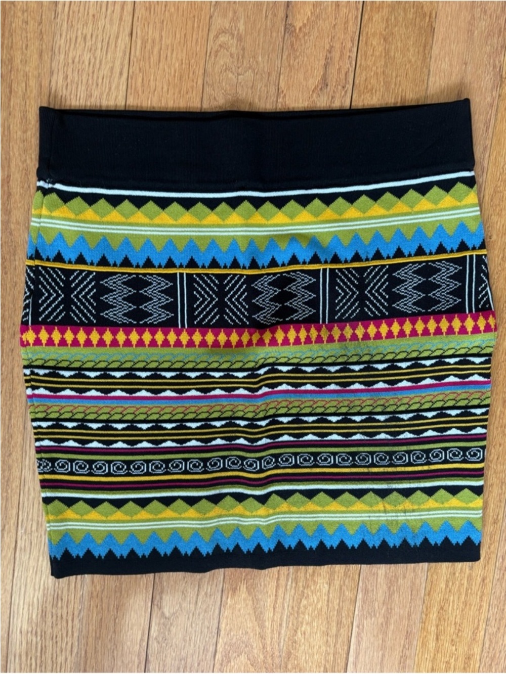 Forever 21 Black Mini Skirt with Multicolor Tribal Stripes - Picture 5 of 5